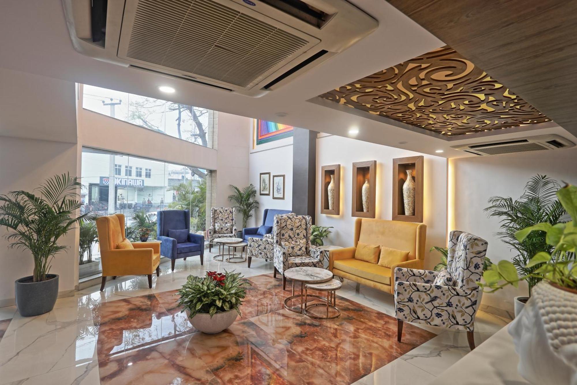 Hotel Oxmo Delhi Airport With Free Airport Transsfer Nové Dillí Exteriér fotografie