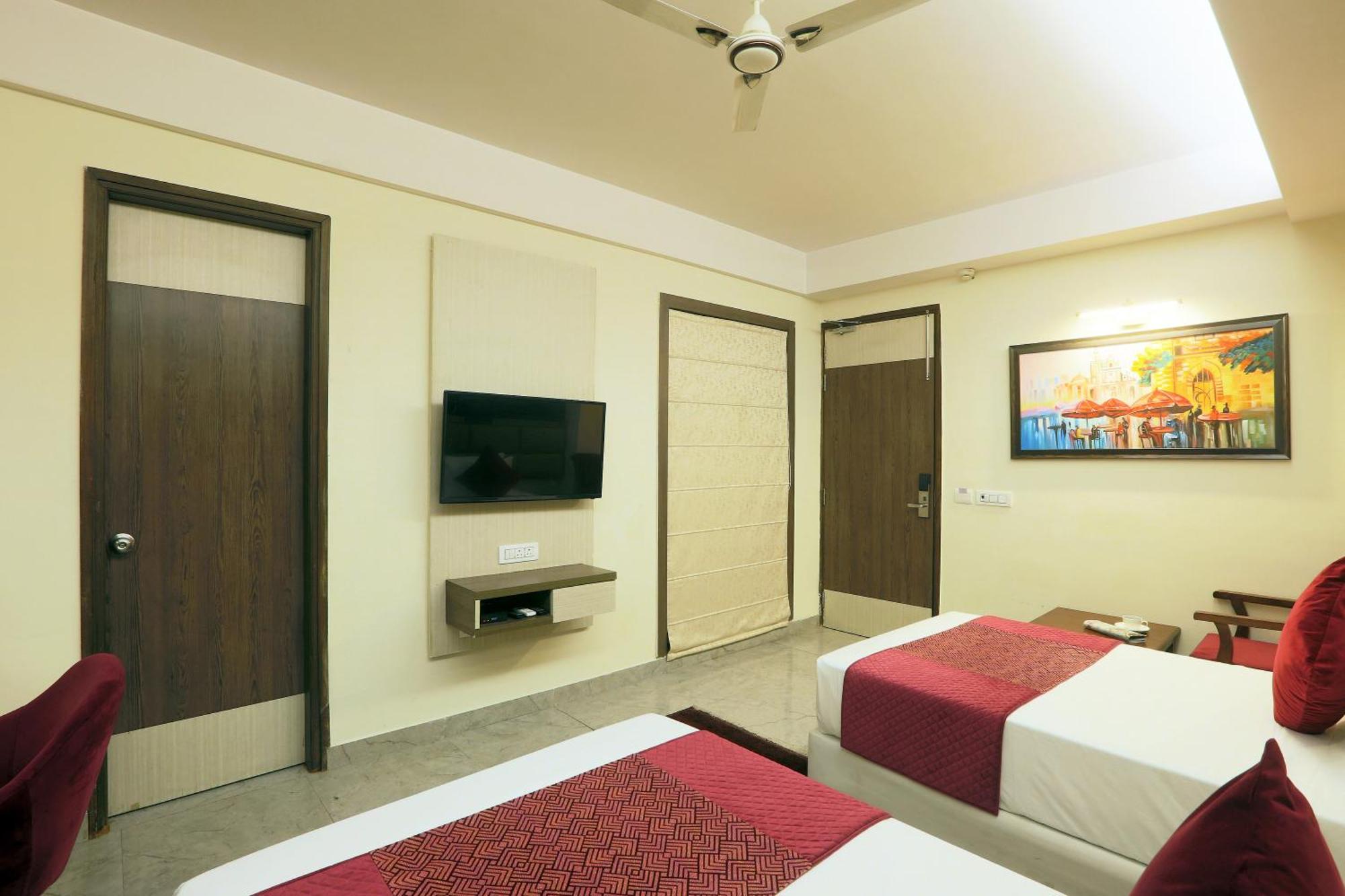 Hotel Oxmo Delhi Airport With Free Airport Transsfer Nové Dillí Exteriér fotografie